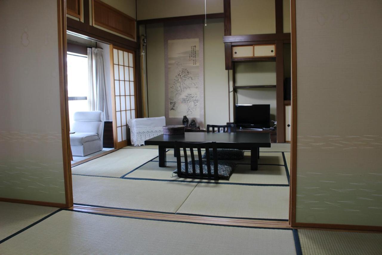 Historical Ryokan Senyukan Owani Luaran gambar