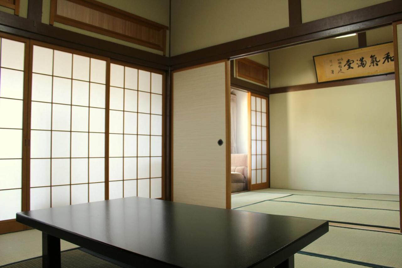 Historical Ryokan Senyukan Owani Luaran gambar