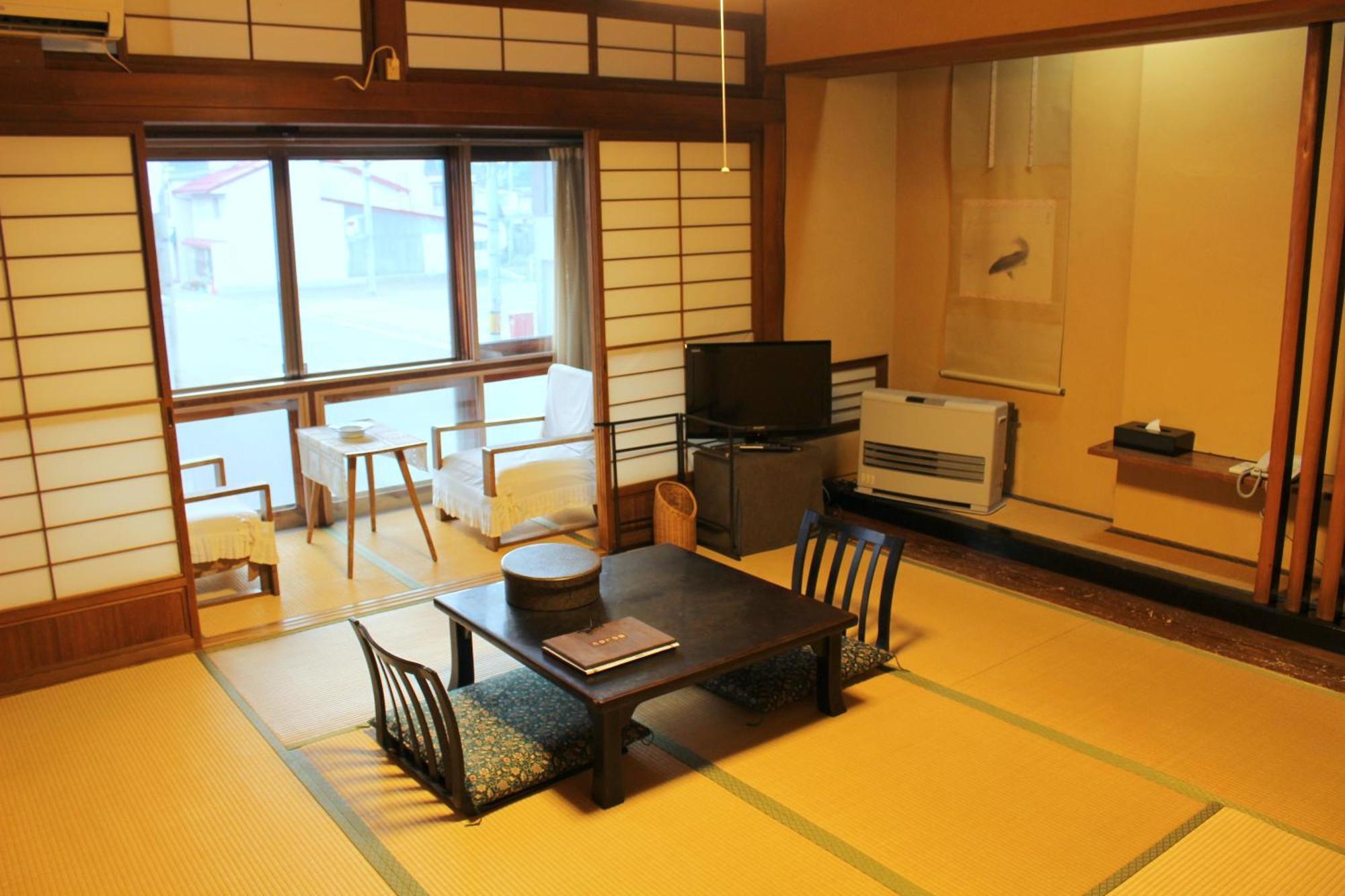 Historical Ryokan Senyukan Owani Luaran gambar